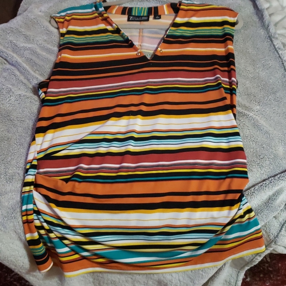 Stripped sleeveless blouse